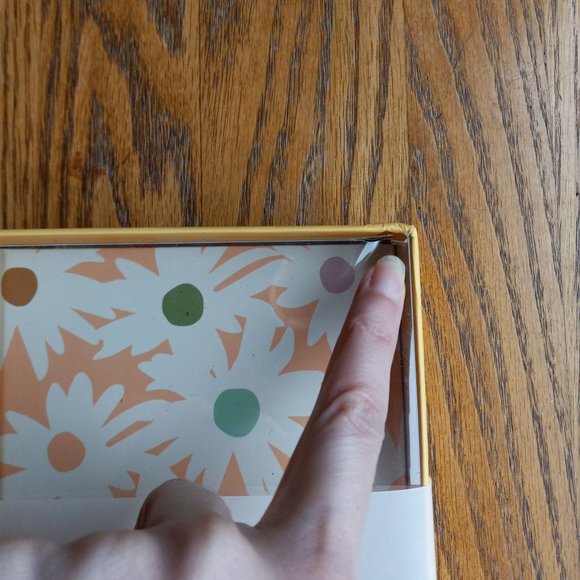 NIB Floral Journal Notebook & Pom Pom Pen Gift Set - Picture 9 of 12